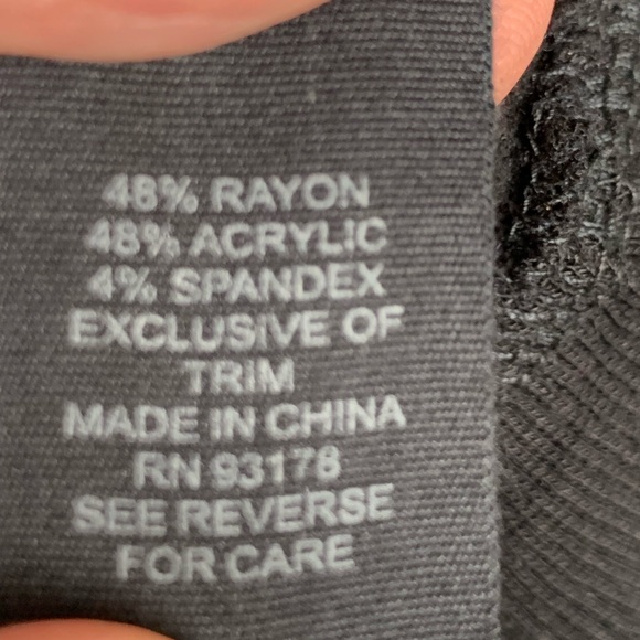 Truth Mens Size Large pullover black hoodie edgy - Picture 4 of 6